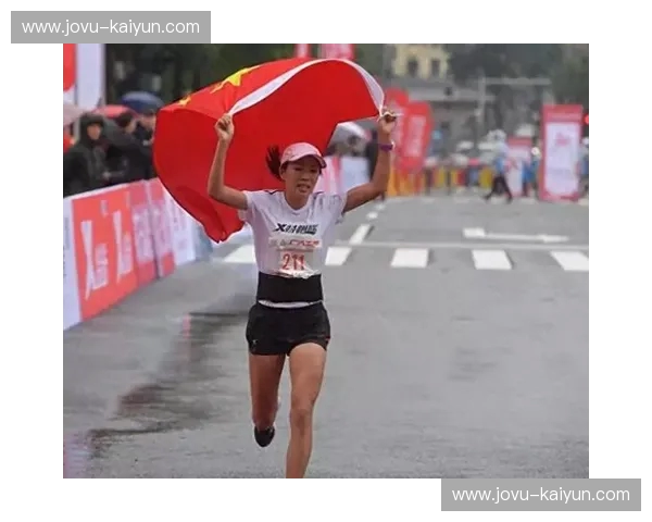 马拉松国家队：每一步，奔向国旗的距离